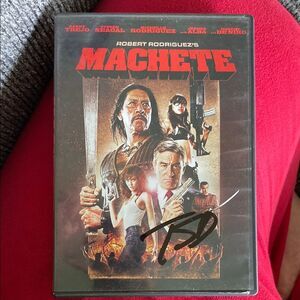 Machete DVD